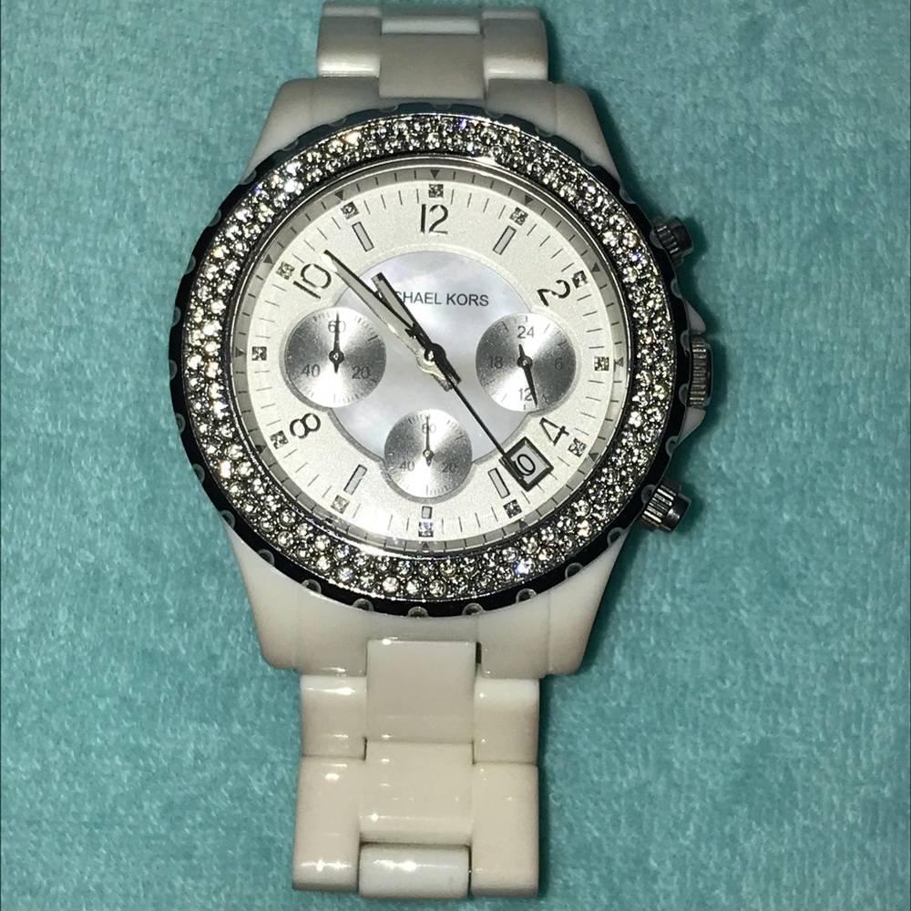 Micheal Kors Ceramic white Watch